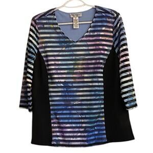 D & D Lifestyle Perites Flattering Striped/Black Top Work Casual Size PM